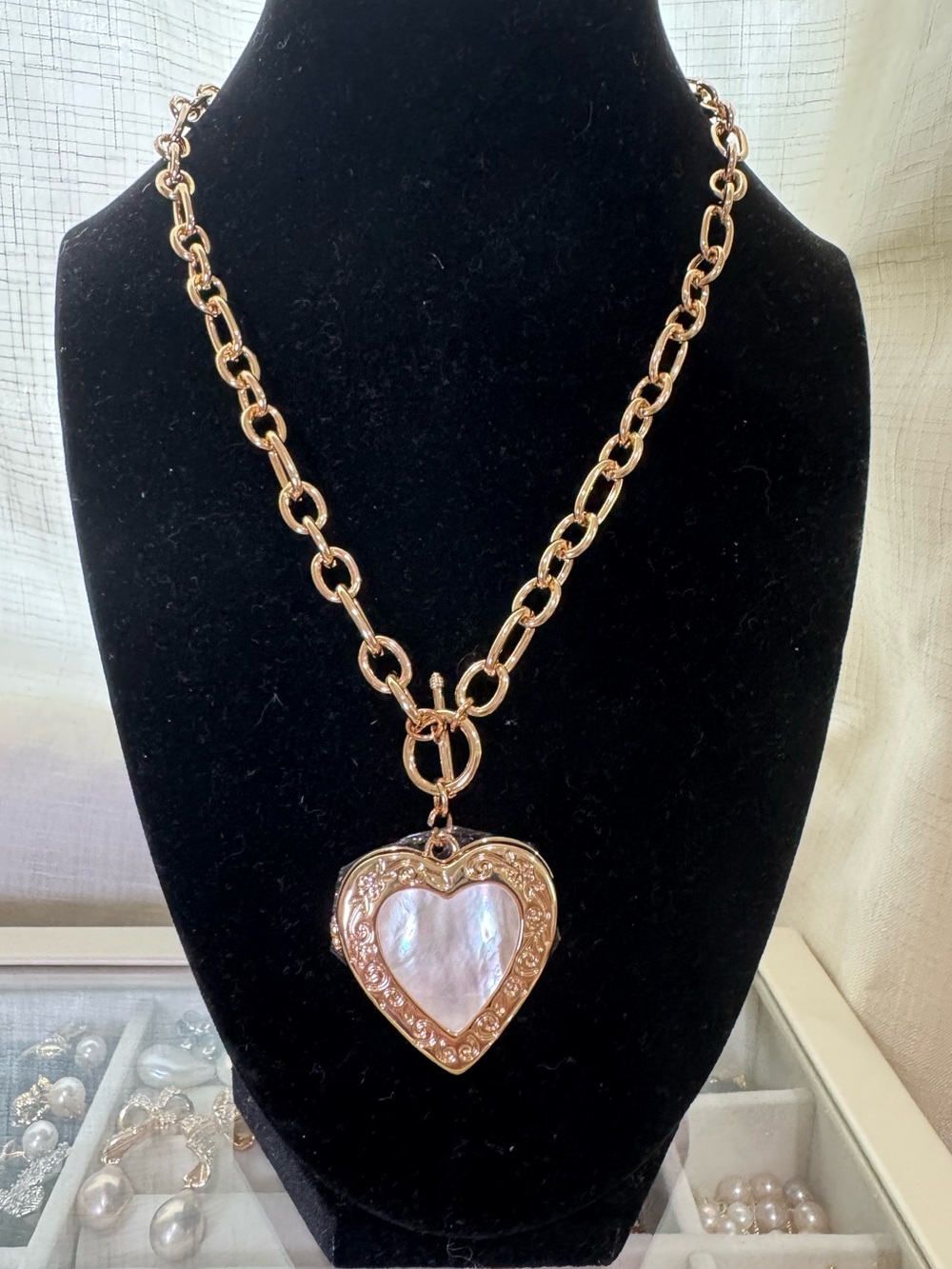 Gold Heart Locket Necklace with Mother of Pearl Center